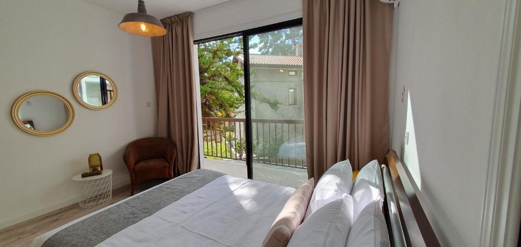 Phaedrus Living: Luxury Maisonette Platres photo 2