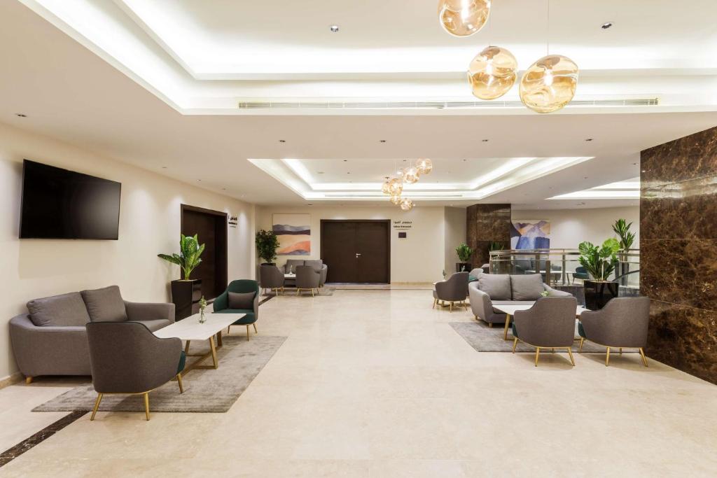 Best Western Plus Al Qurayyat City Center photo 3