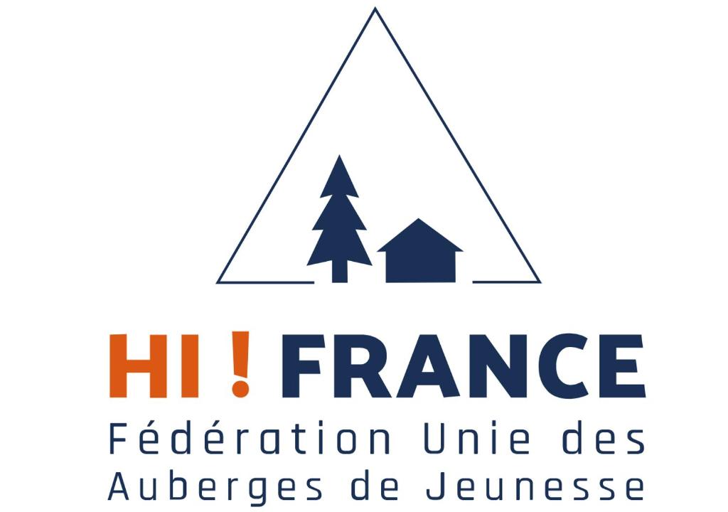 Auberge de Jeunesse HI Genêts photo 3