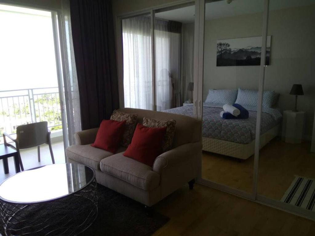 Hi-Floor 100 Seaview 2 Brs2baths With Chicz Furniture Hua Hin Beach photo 2