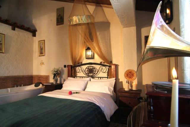 Chateaux Constantin Agistro photo 3