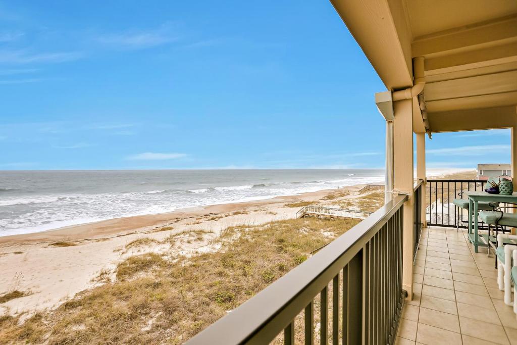 306 Coral Sands