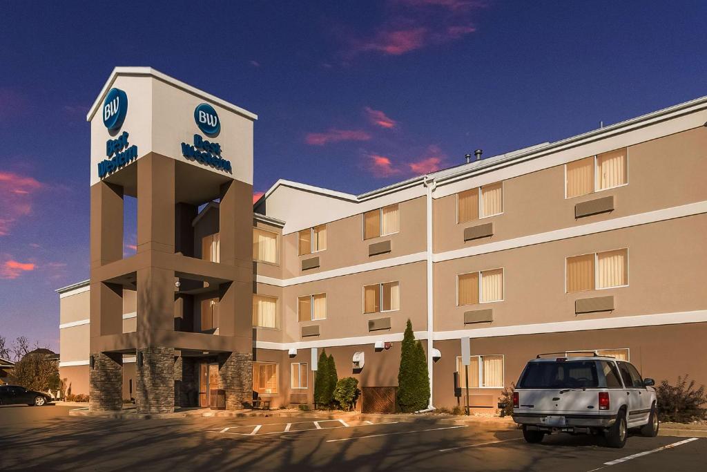 Best Western Empire Towers image