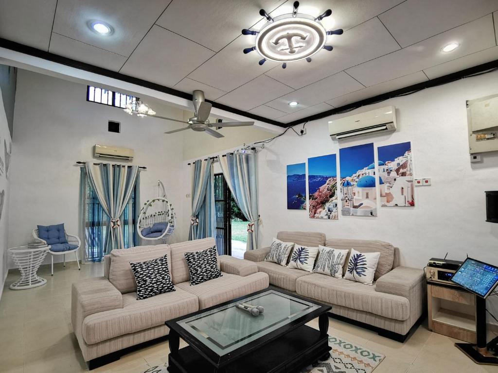 Yussy Homestay at Afamosa Villa photo 1