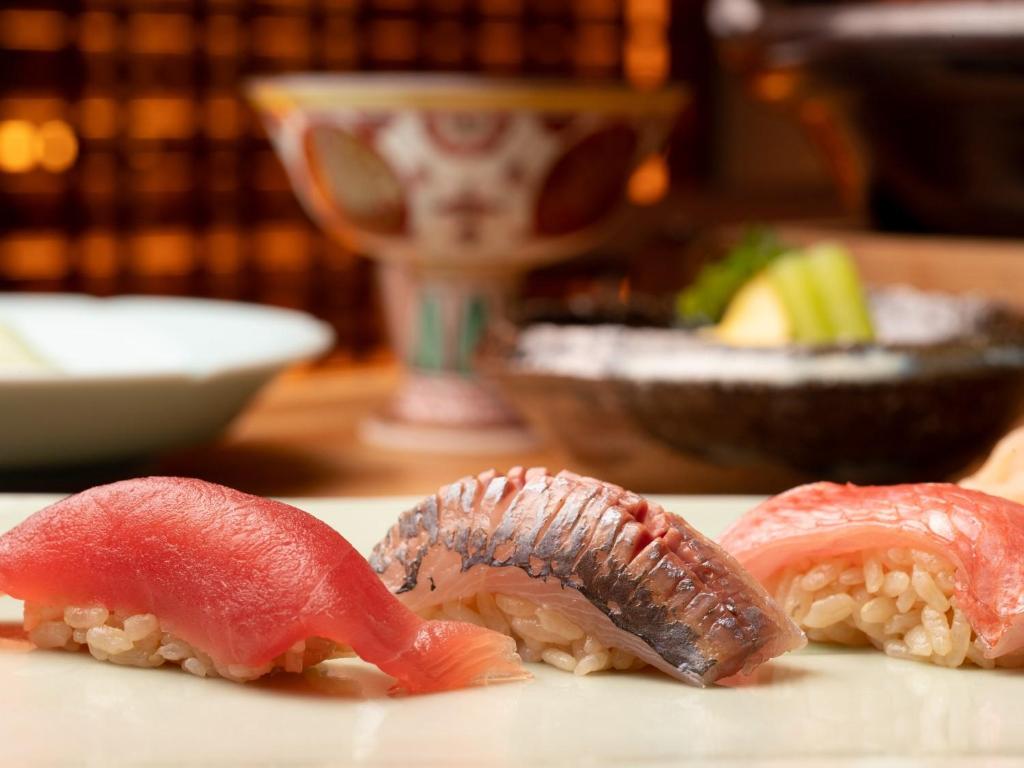 Fufu Atami photo 3