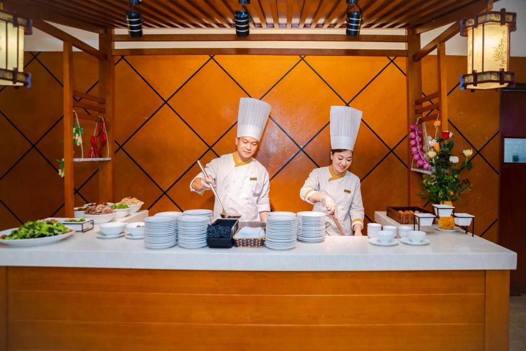 Muong Thanh Grand Ha Long Hotel