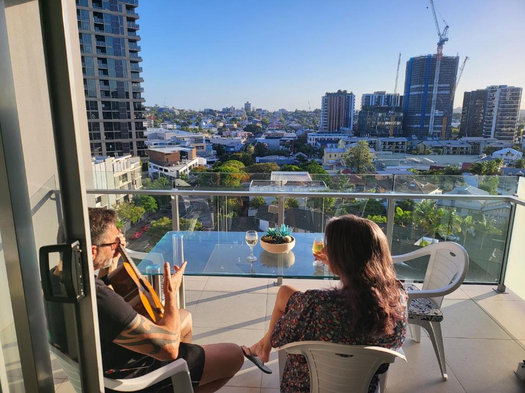 Light apartment in amazing central location, Brisbane