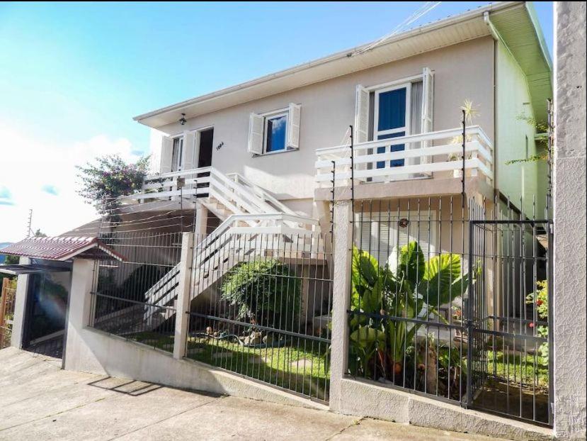 Casa Vista do Vale próxima ao Vale dos Vinhedos photo 2