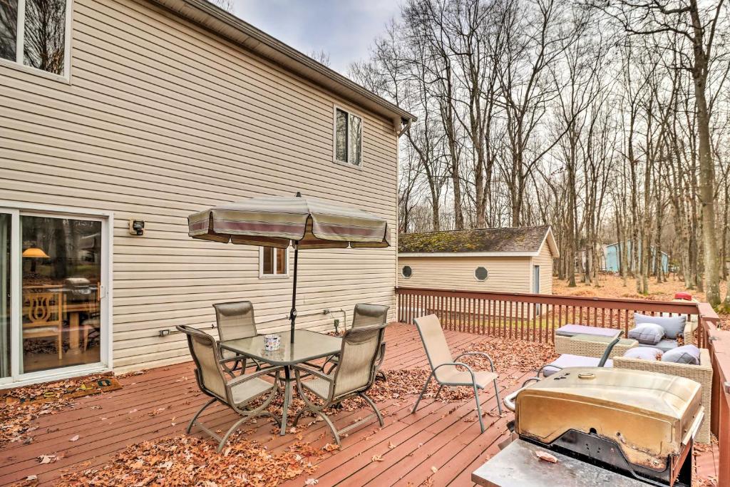 Albrightsville Home Game Room and Community Perks photo 1