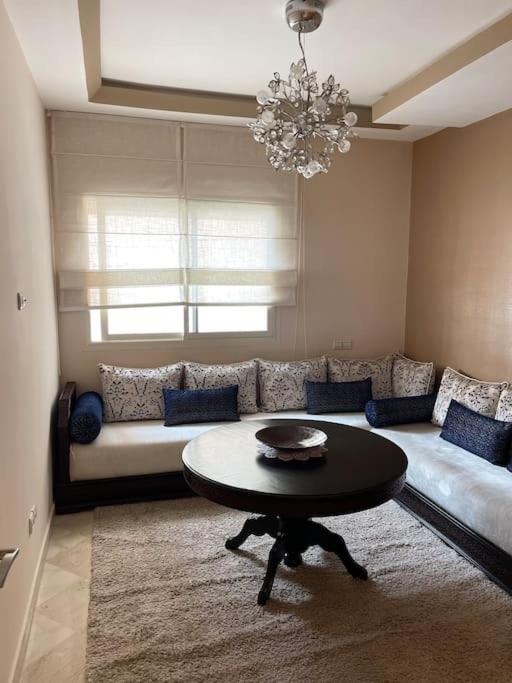 Big luxury apartment near airport photo 4