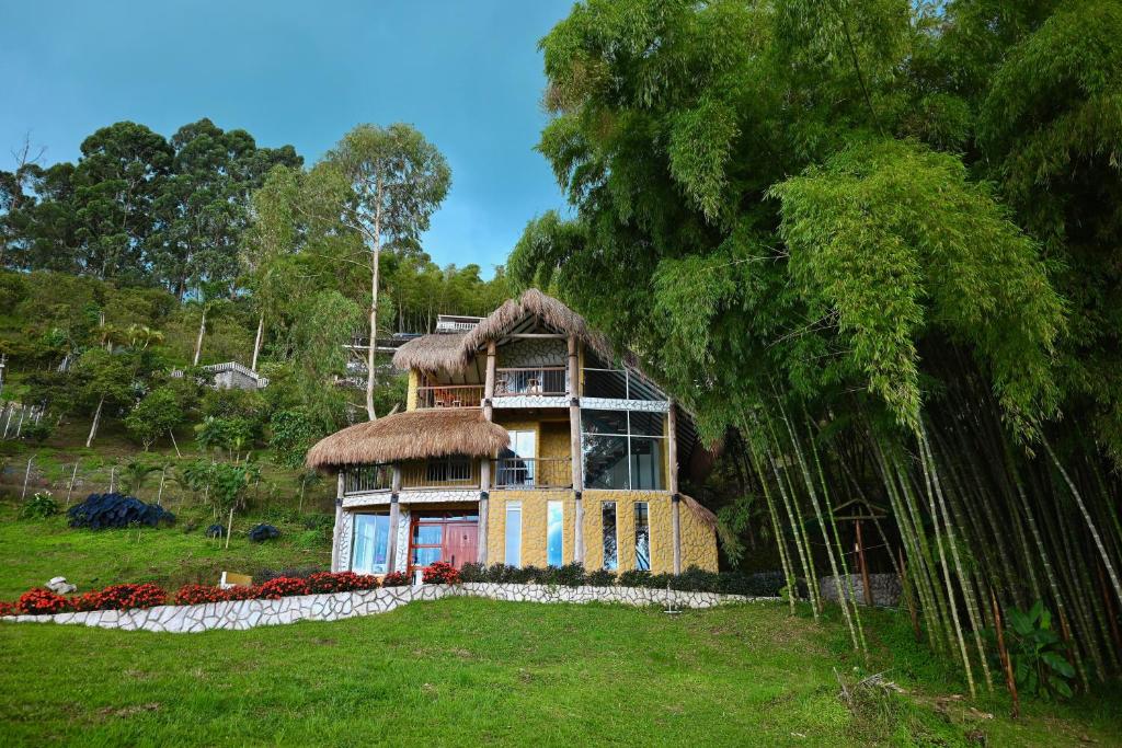Bambu chalet photo 1