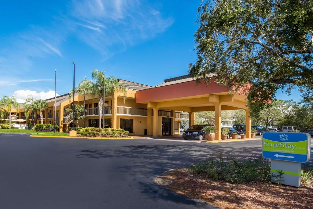 SureStay Hotel by Best Western St. Pete Clearwater Airport image
