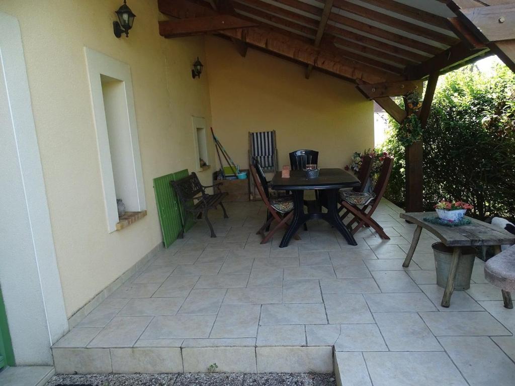 Gîte Congé-sur-Orne, 3 pièces, 4 personnes - FR-1-410-166 photo 3