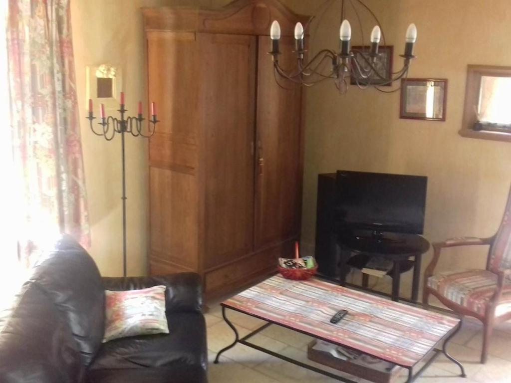 Gîte Yvré-l'Évêque, 3 pièces, 4 personnes - FR-1-410-194 photo 1