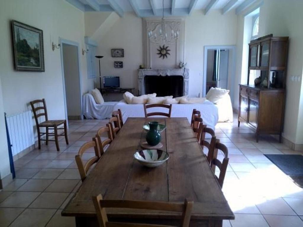 Gîte Dureil, 6 pièces, 8 personnes - FR-1-410-208 photo 2