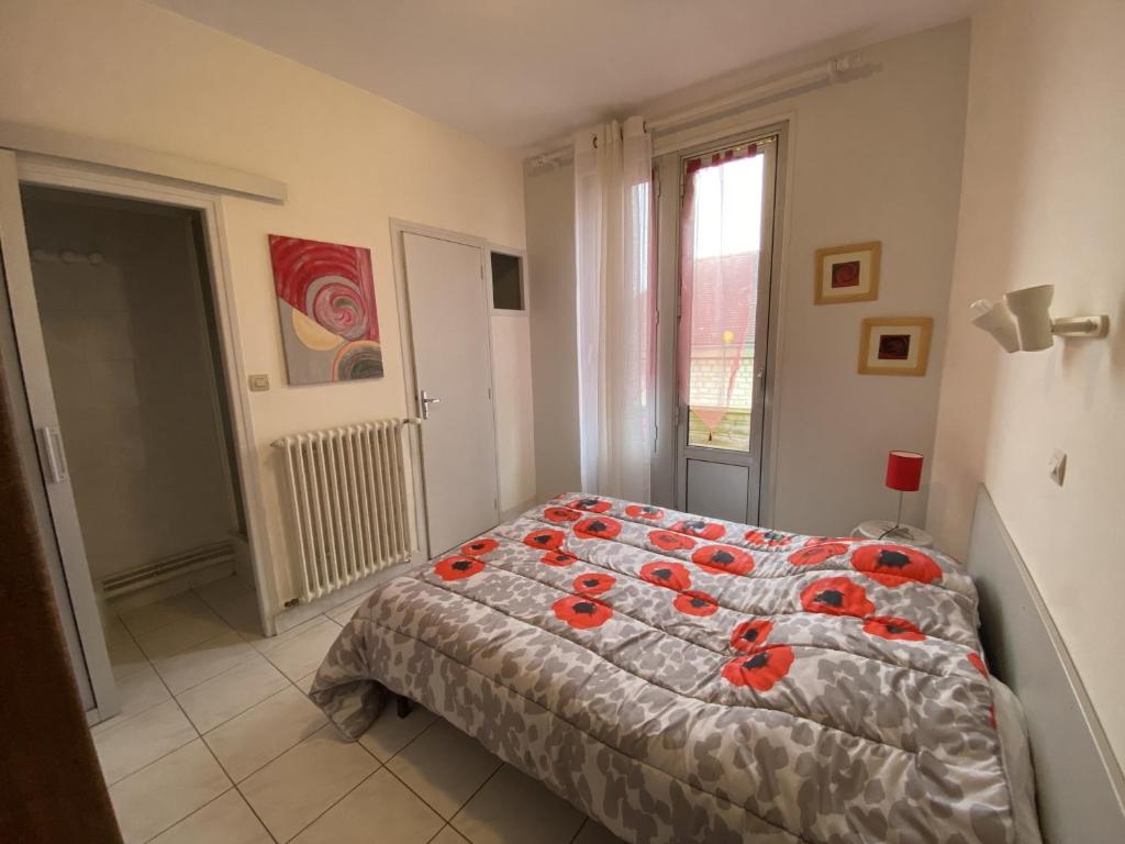 Appartement La Roche-Posay, 2 pièces, 1 personne - FR-1-541-77 photo 4