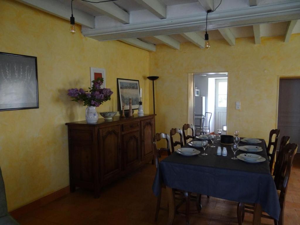 Gîte Asnières-sur-Vègre, 3 pièces, 5 personnes - FR-1-410-237 photo 2