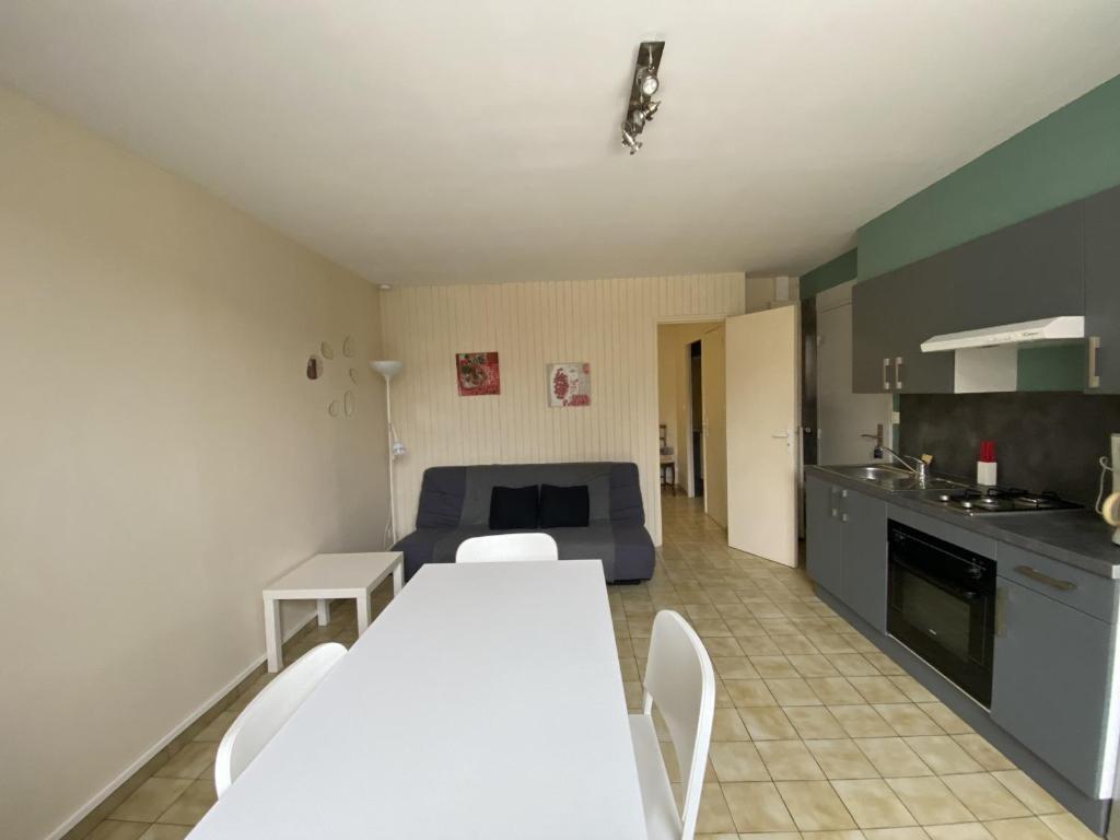 Appartement La Roche-Posay, 2 pièces, 4 personnes - FR-1-541-78 photo 4
