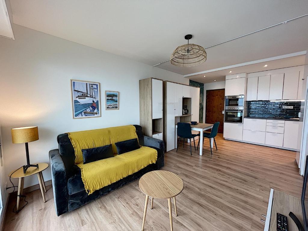 Appartement Granville, 2 pièces, 4 personnes - FR-1-361-383 photo 1