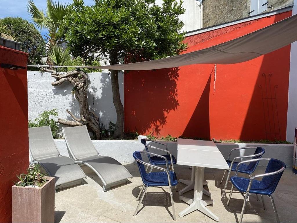Maison Étel, 4 pièces, 5 personnes - FR-1-397-54