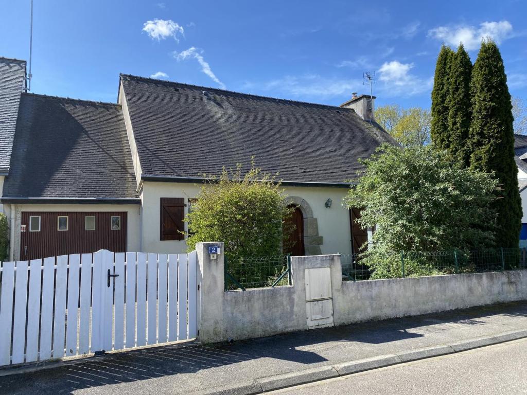 Maison Belz, 4 pièces, 5 personnes - FR-1-397-49 photo 1