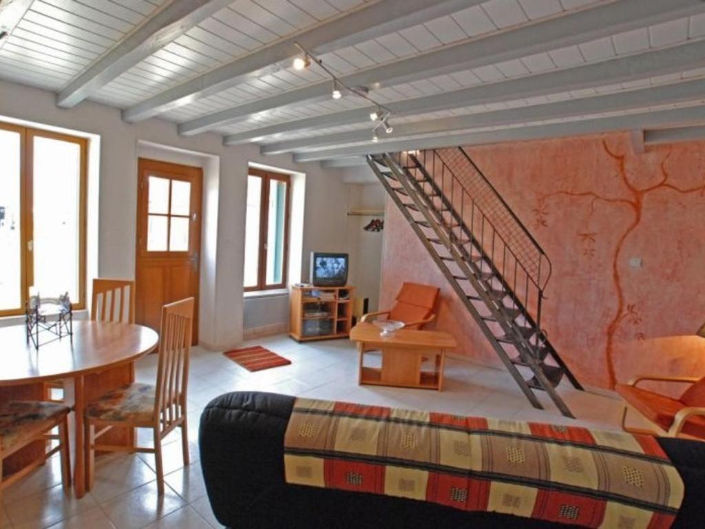 Maison La Puye, 3 pièces, 4 personnes - FR-1-541-63 photo 2