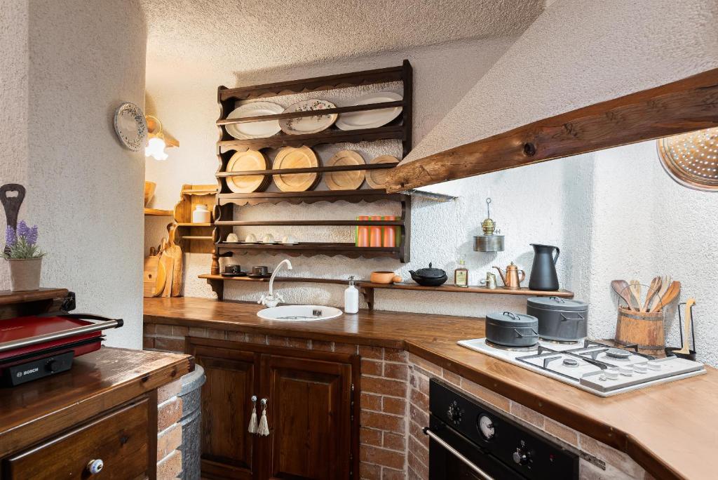 Arachova Wooden Chalet photo 3