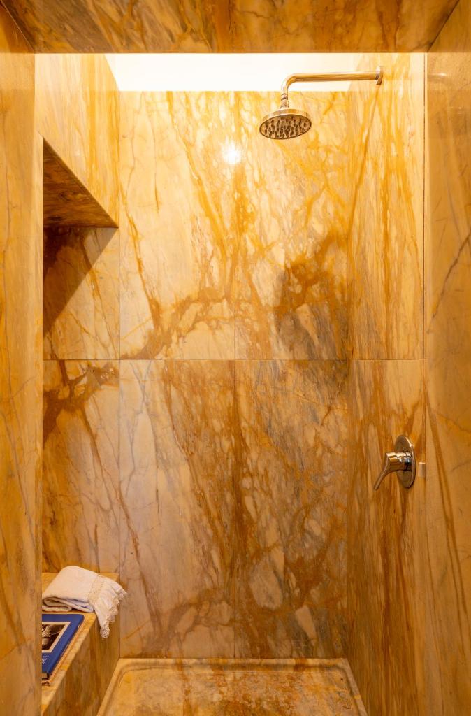 Appartamento di Lusso in Palazzo Storico photo 4