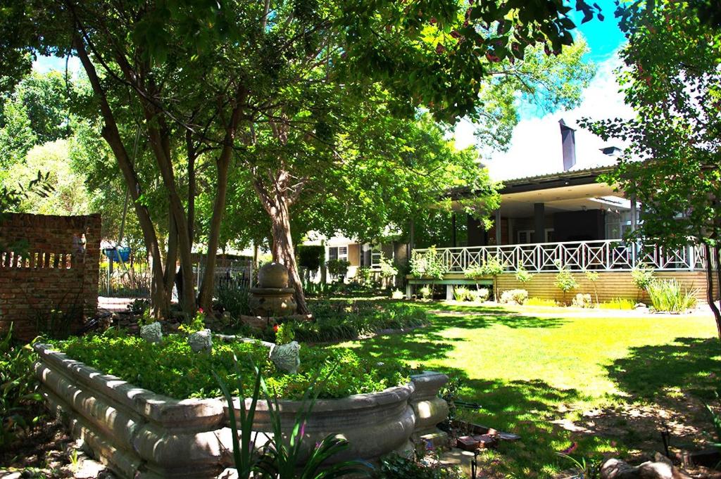 Kroon Manor photo 3