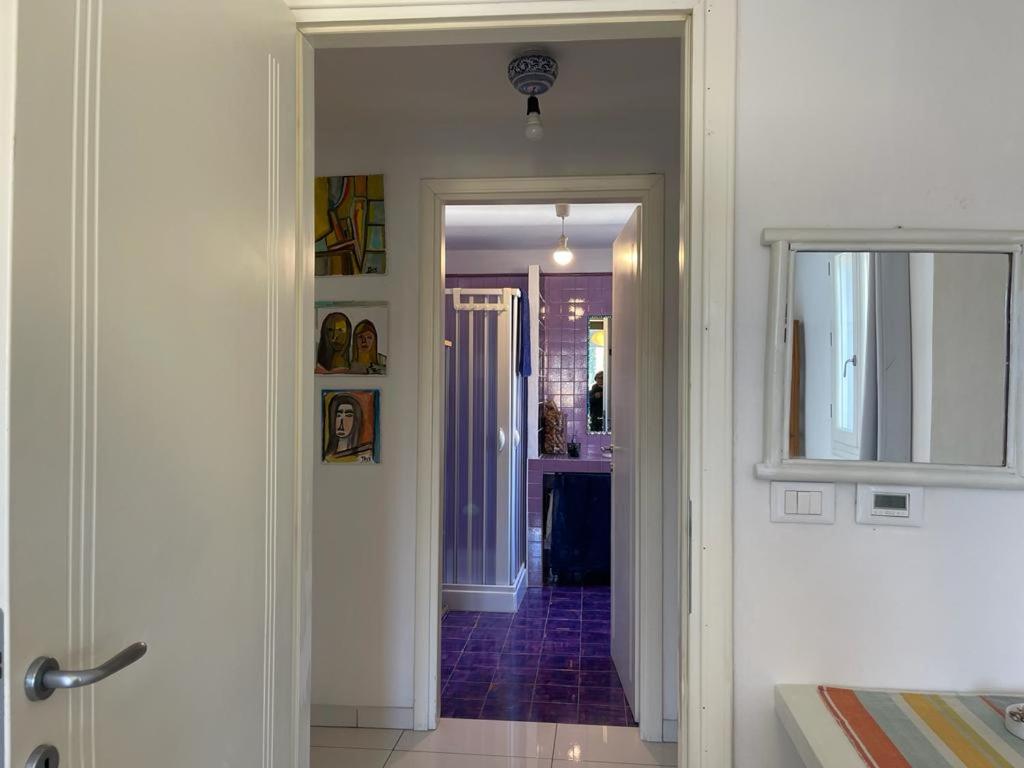 CAMERE private photo 2