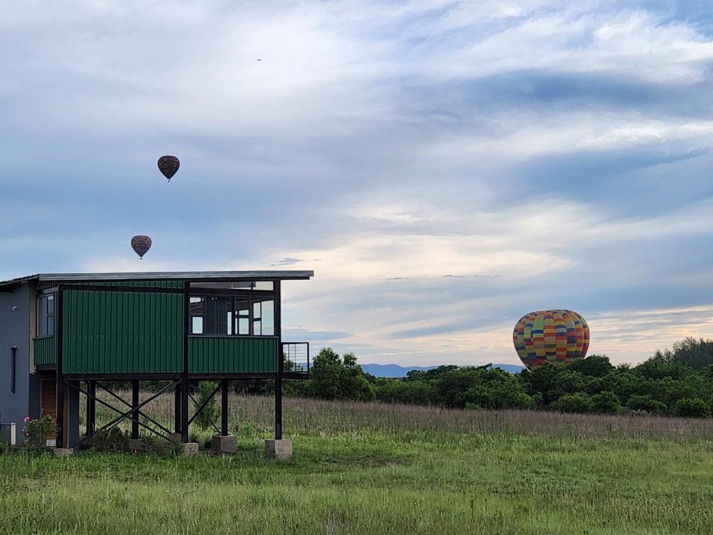 Balloon View Country Cottage photo 1