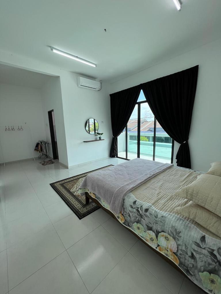Homestay Kemaman Fyna04 dekat Pantai Geliga photo 3