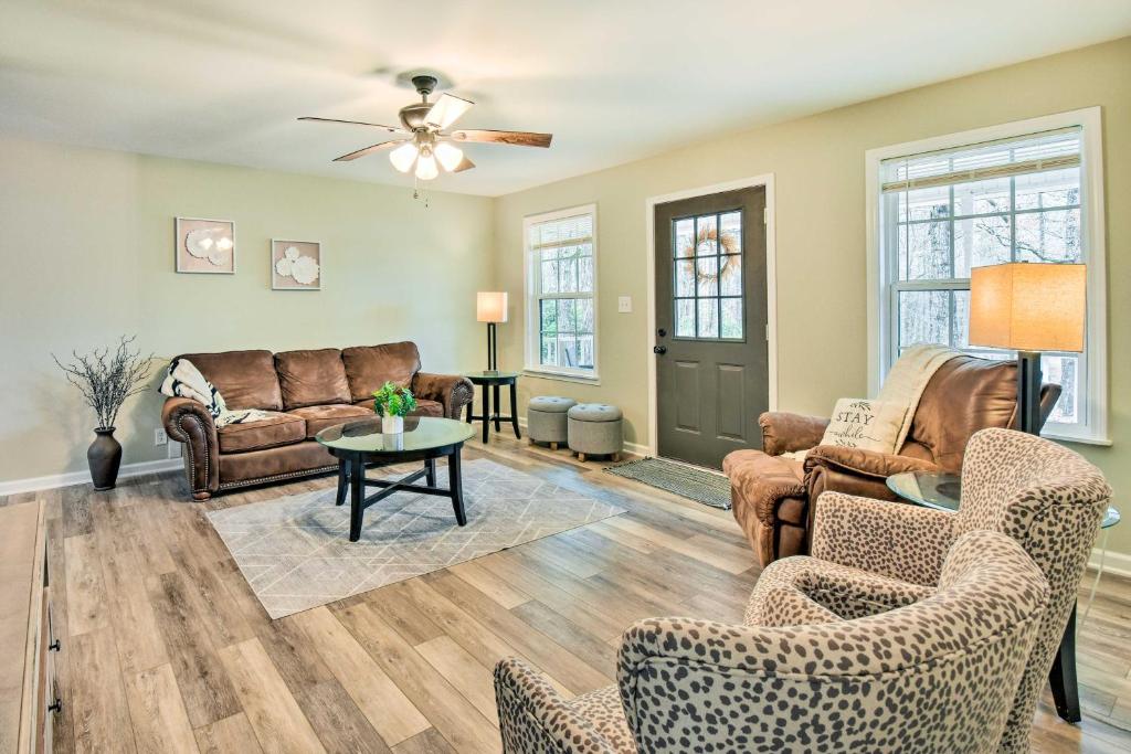 Beautiful Clarkesville Home about 8 Mi to Helen! photo 3