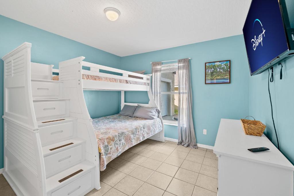 Coconut Cabana - Duplex Delight, Beach-Themed 6BR Retreat with 2 Outdoor Patios & GRILL, Steps from the Sand! photo 3