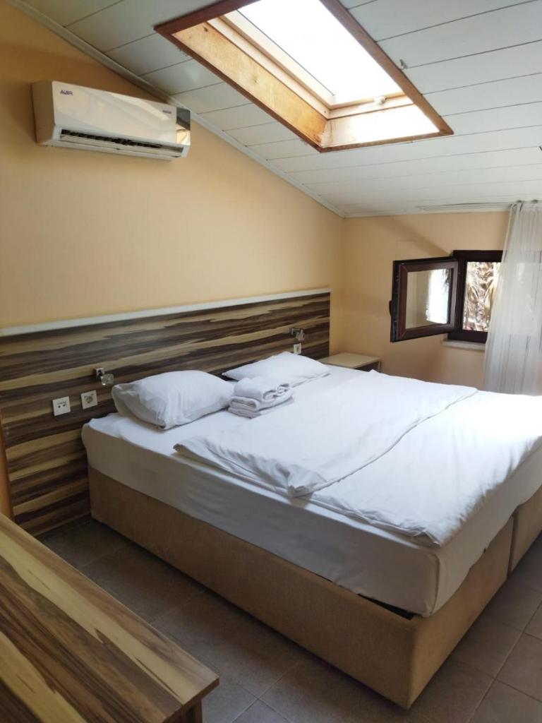 Vacation Home w Skylight, 180 m to Akyaka Beach photo 1