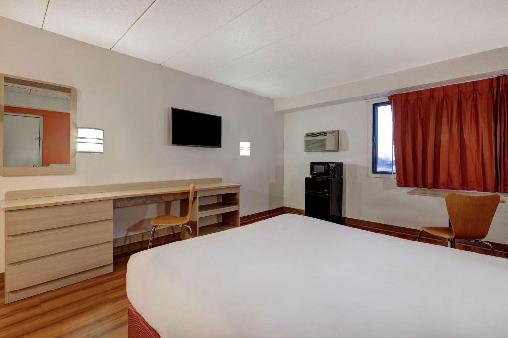 Motel 6-Lakeville, MN - South - Lakeville photo 3