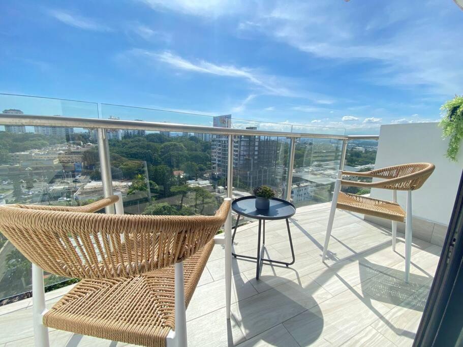 Soha Panorama B13 King Bed High Floor Balcony View photo 2