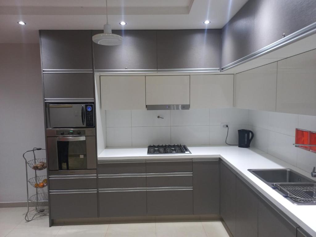 1670 House photo 3