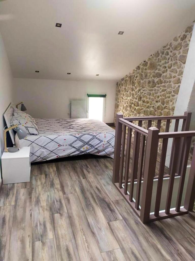 Appartement d'une chambre avec piscine privee jacuzzi et terrasse a Aiguillon photo 2