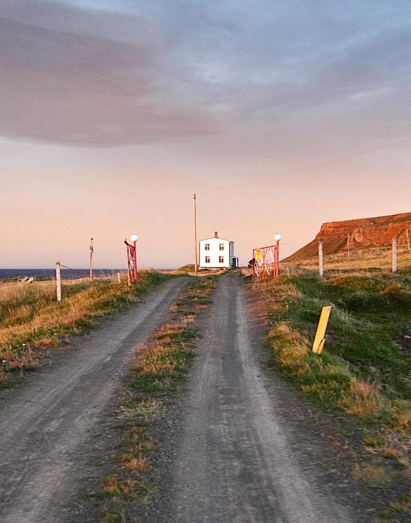 Happy-Cove Guesthouse - by the sea photo 1