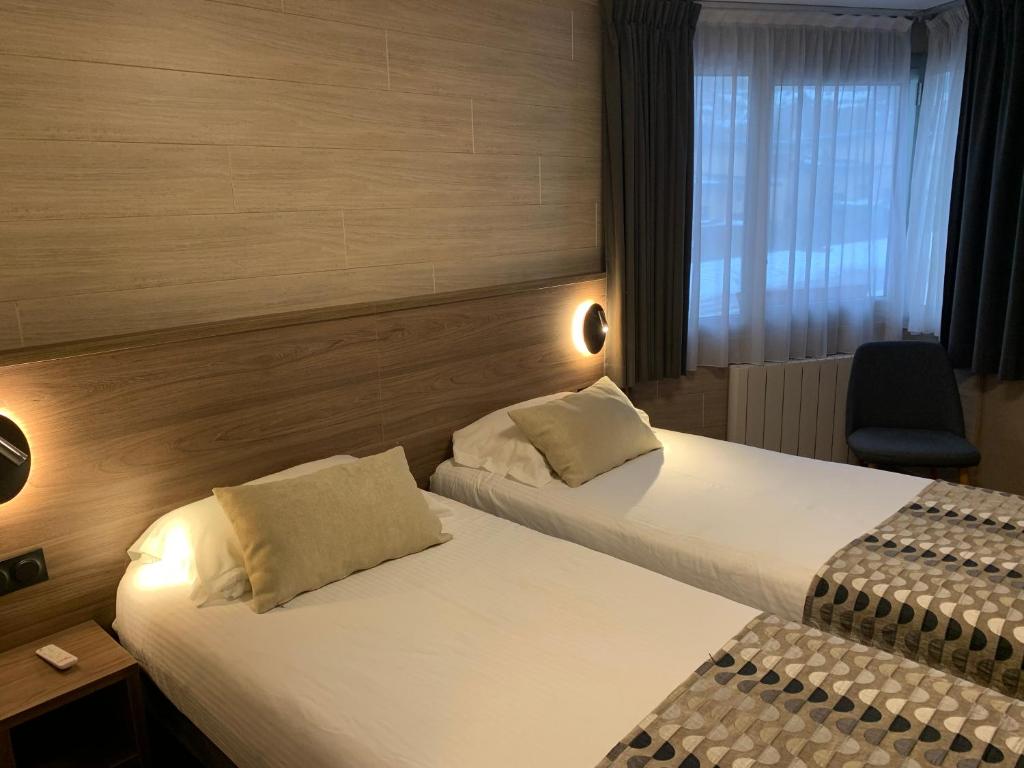 Logis Hotel-Restaurant Spa Le Lac photo 3