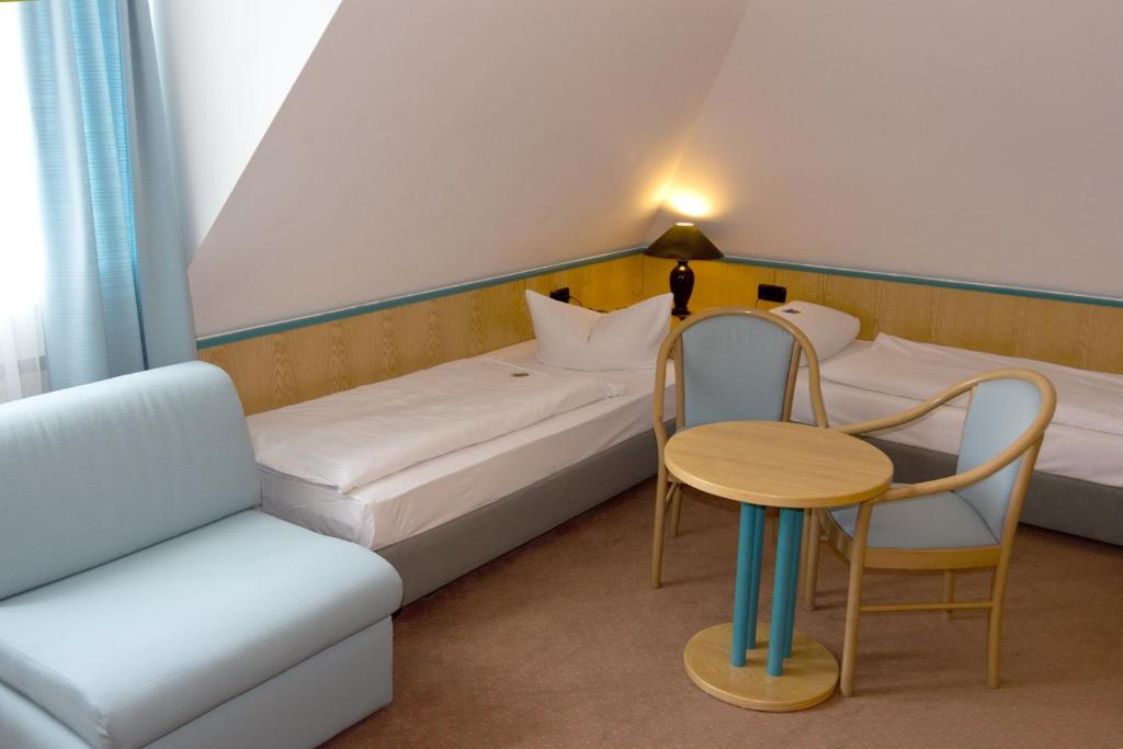 Двухместный (Стандартный двухместный номер с 1 кроватью), Hotel Alpha