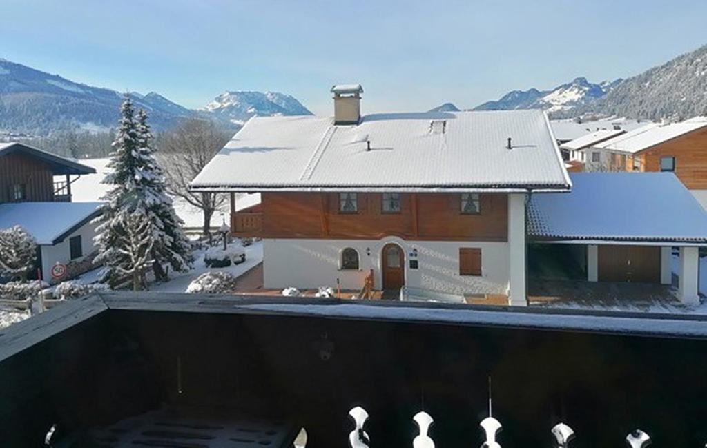 Ferienwohnung Weitblick photo 4