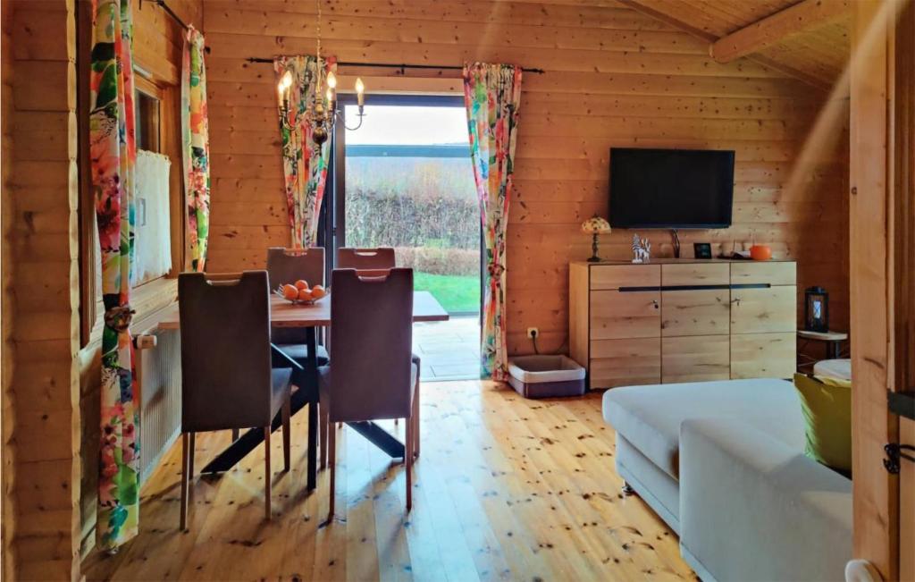 Awesome Home In Diemelsee With Wifi And 1 Bedrooms photo 3