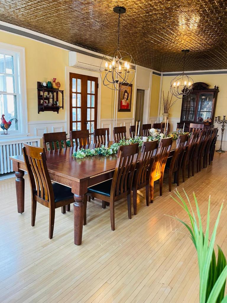 Carriage House Bed & Breakfast photo 4