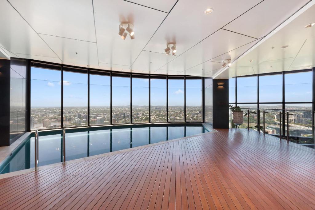 CBD Cozy 2Beds Apt at Brisbane Tallest building With Free Parking