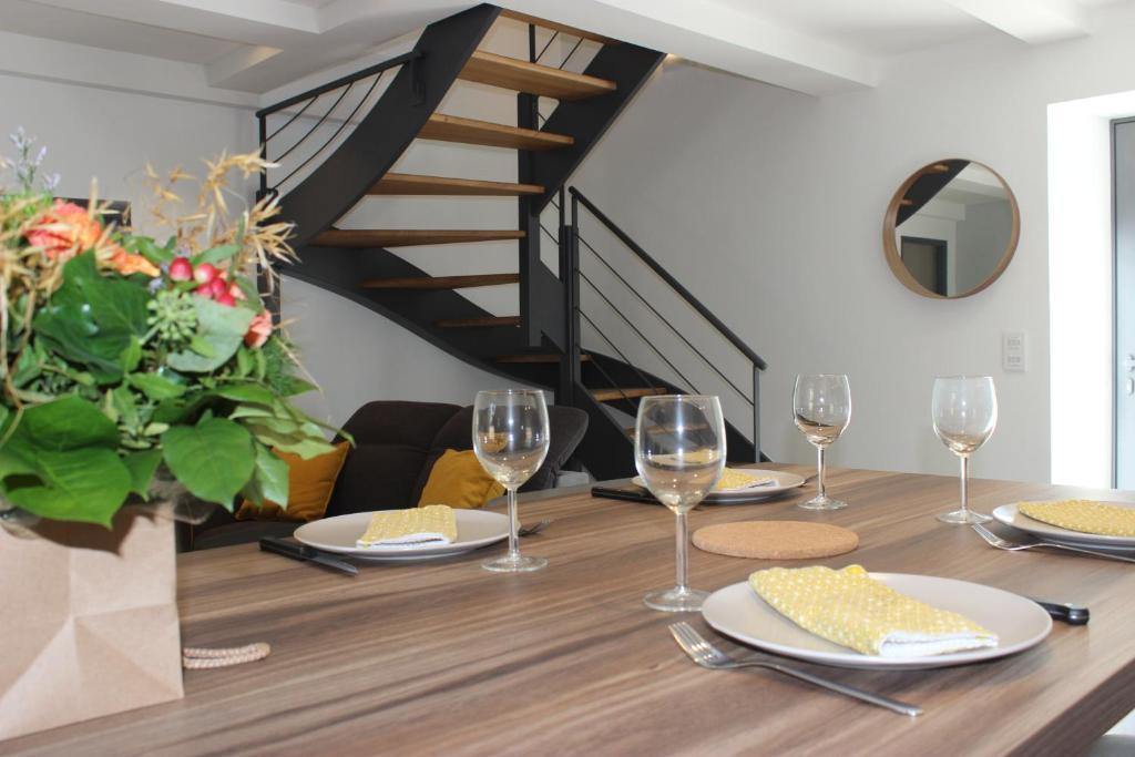 Gîte avec piscine intérieure photo 1