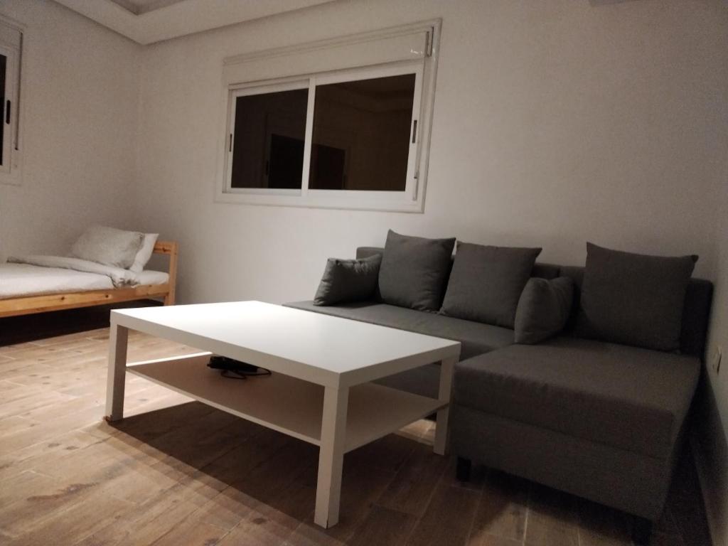 Apartment Hotel With Restaurant & Parking photo 3