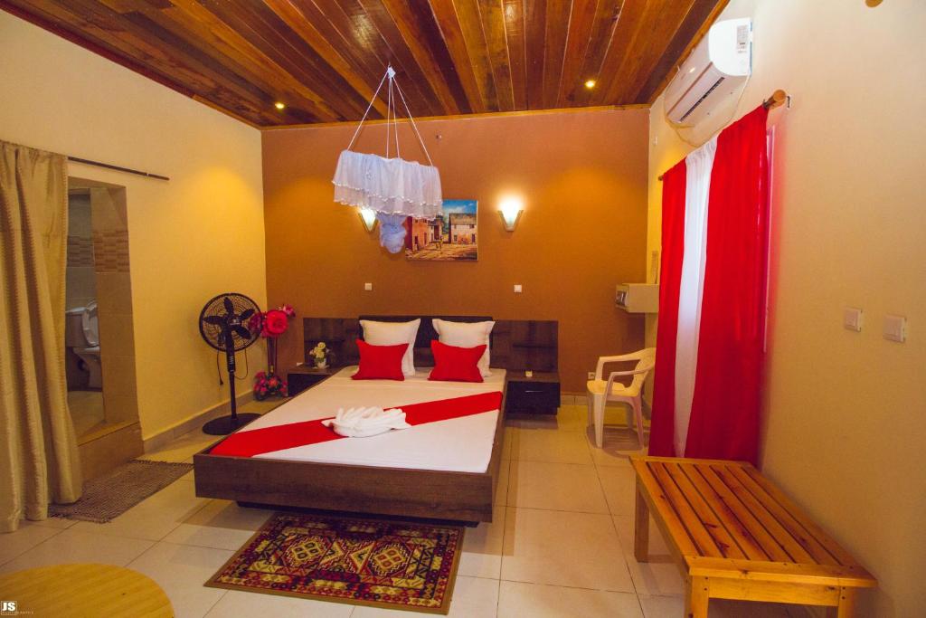 Hotel National Ambilobe photo 2