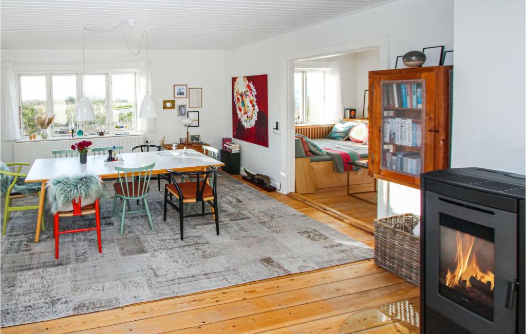 Stunning Home In Sams With 3 Bedrooms And Wifi photo 4